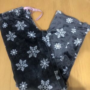 Hot Kiss Black and White Snowflake Kids Pajama Bottoms